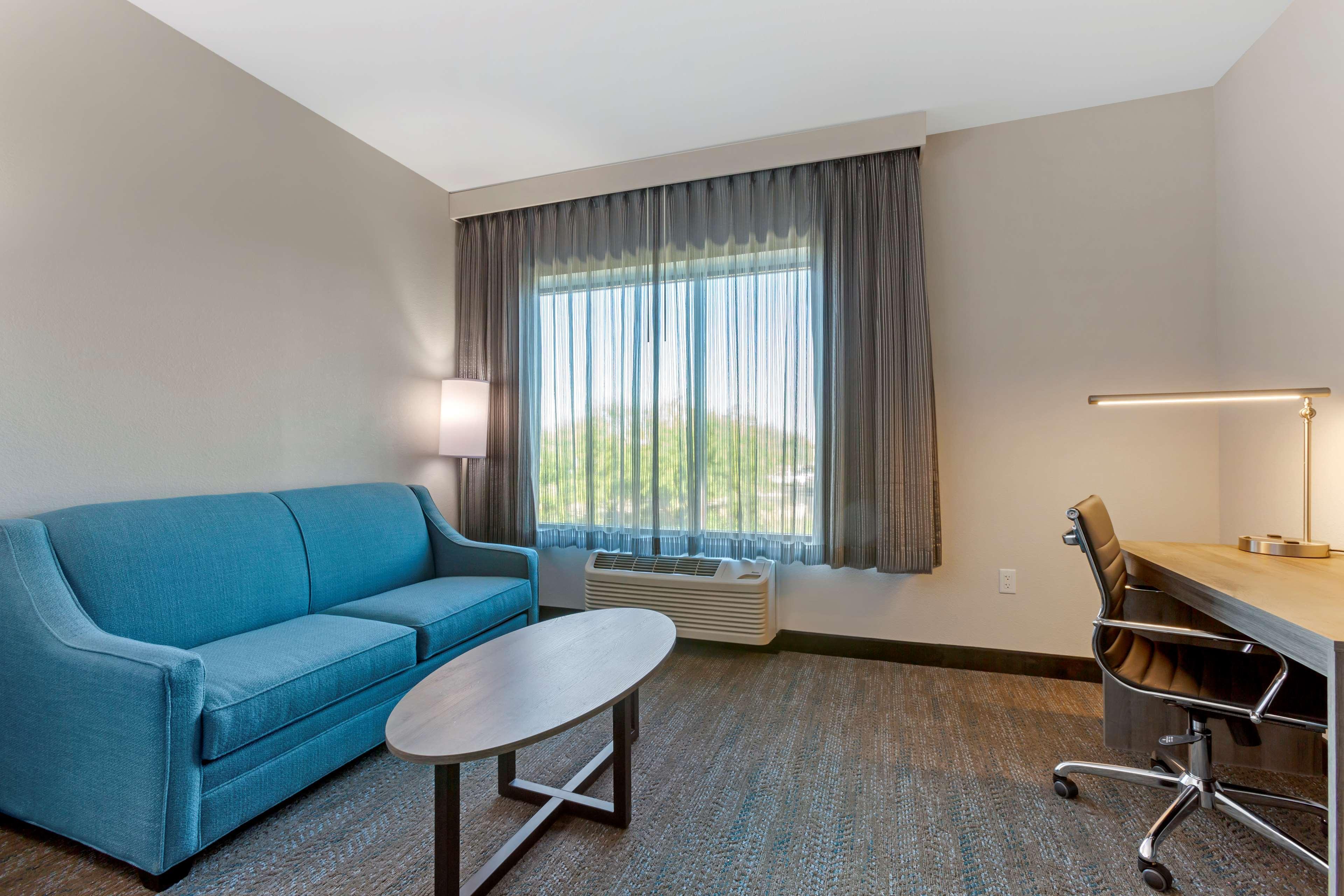 Best Western Plus Executive Residency Phoenix North Happy Valley Exterior photo