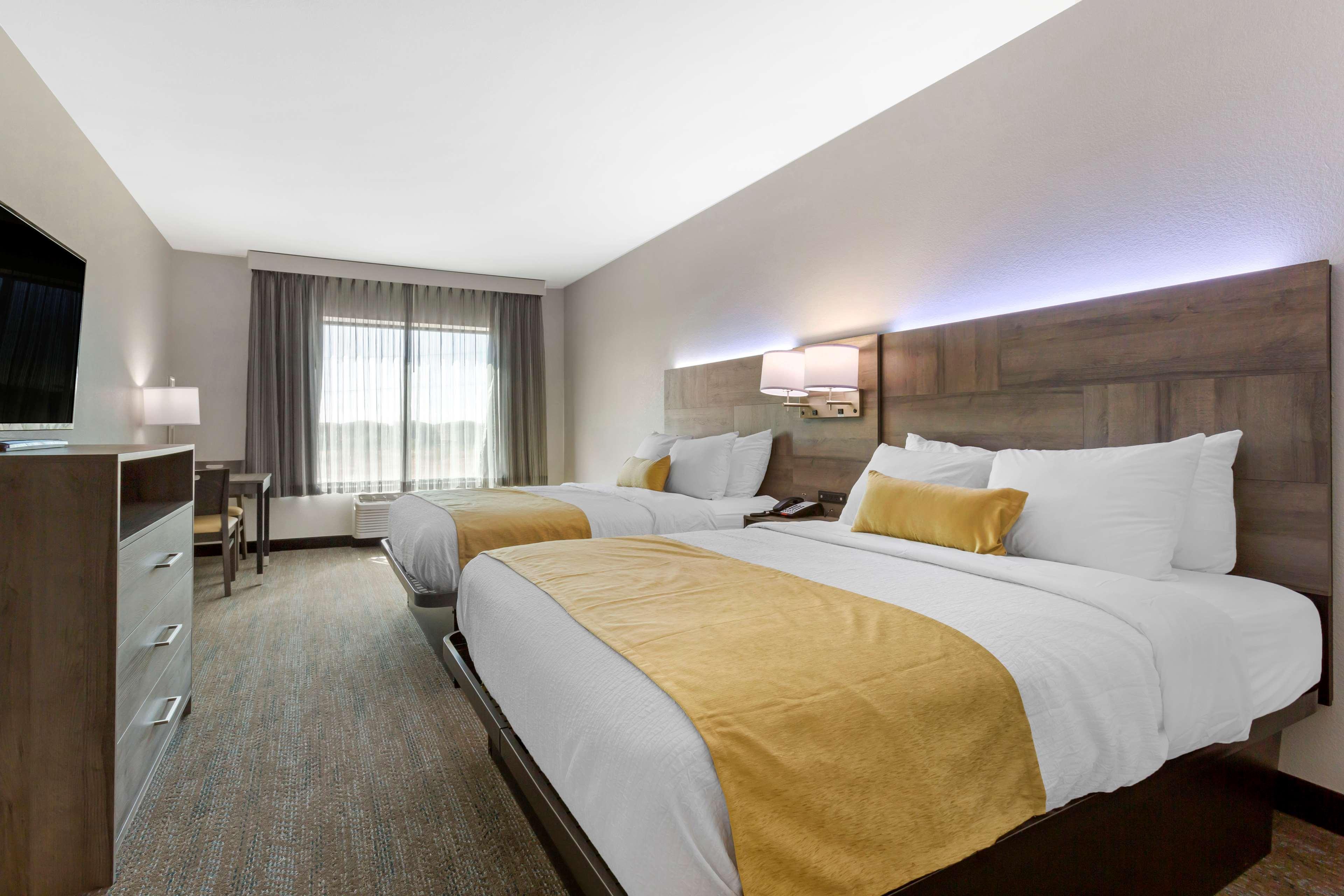 Best Western Plus Executive Residency Phoenix North Happy Valley Exterior photo