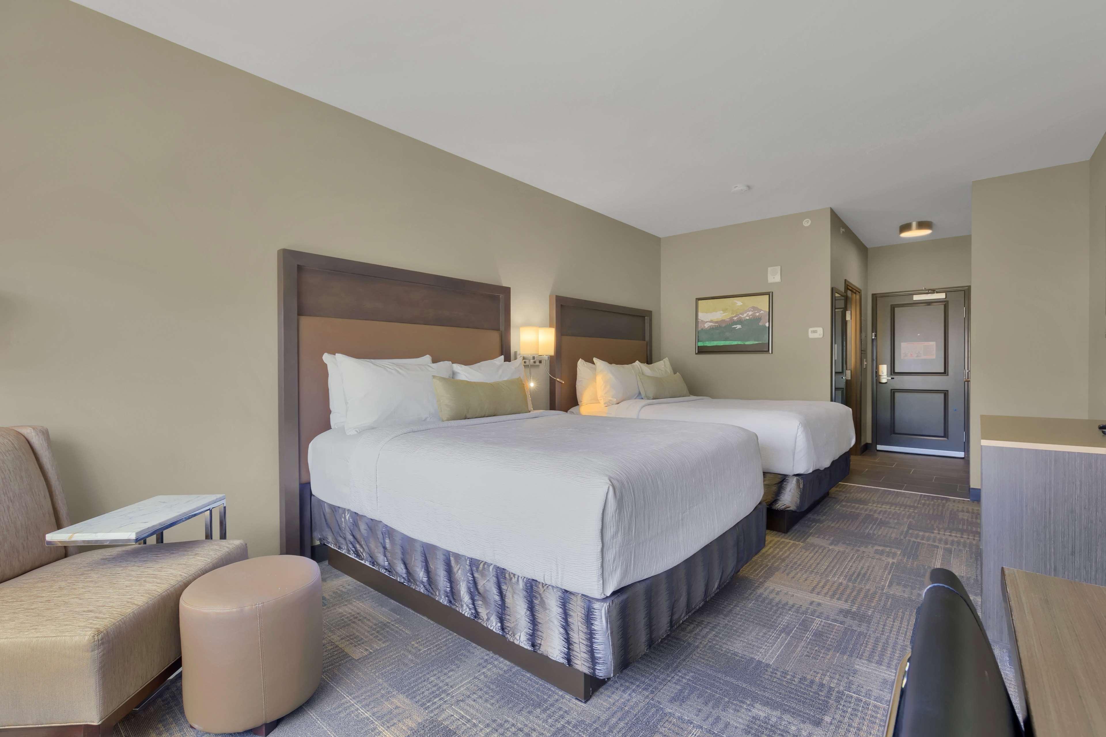Best Western Plus Executive Residency Phoenix North Happy Valley Exterior photo